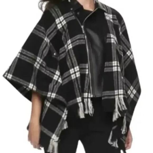 Rock & Republic Cape Poncho Wool Blend Black Cream Plaid Moto Style XS/S Y2K EC - Picture 3 of 10